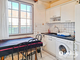 
                                                                                        Vente
                                                                                         Maison bifamiliale à Saint-Denis