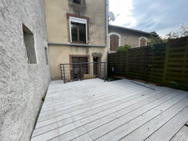 
                                                                                        Location
                                                                                         Maison dans un quartier calme de 130m2