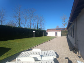 
                                                                                        Vente
                                                                                         Maison de 140m2 environ