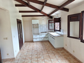 
                                                                                        Vente
                                                                                         Maison de 78m² sur terrain de 2099m² situé au Saint-Esprit