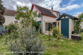 
                                                                                        Vente
                                                                                         Maison de caractère spacieuse et lumineuse