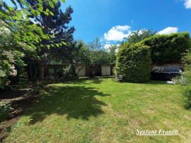 
                                                                                        Vente
                                                                                         Maison de maitre 6 ch - 60 m² de dépendances