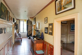 
                                                                                        Vente
                                                                                         Maison de maître du XIXe siècle en bord de rivière. 