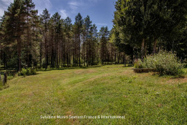 
                                                                                        Vente
                                                                                         Maison de plain-pied au calme