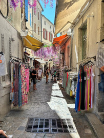 
                                                                                        Vente
                                                                                         Maison de village - Anduze