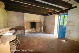 
                                                                                        Vente
                                                                                         Maison en pierre à rénover 