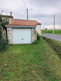 
                                                                                        Vente
                                                                                         Maison  avec jardin à Fronsac