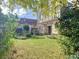 
                                                                                        Vente
                                                                                         MAISON NORMANDE