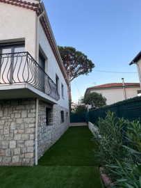 
                                                                                        Vente
                                                                                         MAISON OU 3 APPARTEMENTS (1 T3  + 2 T2) EXCLU