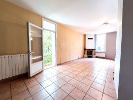 
                                                                                        Vente
                                                                                         Maison plain-pied 90m² 5 pièces