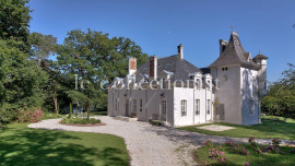 
                                                                                        Location de vacances
                                                                                         Manoir de Bachefores