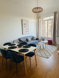 
                                                                                        Colocation
                                                                                         Marseille 13004 - Colocation T4 proche Palais Longchamps - Honoraires de location offerts