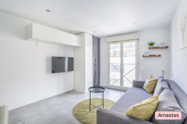 
                                                                                        Location
                                                                                         Marseille 13005 - Joli T1 lumineux quartier Saint Pierre