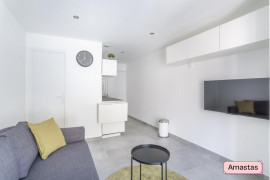 
                                                                                        Location
                                                                                         Marseille 13005 - Joli T1 lumineux quartier Saint Pierre