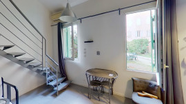 
                                                                                        Location
                                                                                         Marseille 13007 - Charmant T1 en duplex quartier Endoume