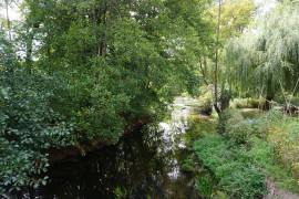 
                                                                                        Vente
                                                                                         Moulin à eau du XVIIIe siècle niché dans la vallée de La Dronne. 