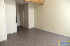 
                                                                                        Location
                                                                                         / N° 2 / T3 / 57.81 m² / Podensac / Nu