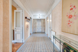 
                                                                                        Vente
                                                                                         NICE - Dubouchage - Magnifique 7 pièces de 180 m² dans une résidence de caractère au cœur de la ville