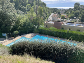 
                                                                                        Vente
                                                                                         Nice Madonette - F1 dernier étage terrasse dans résidence avec piscine