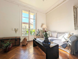 
                                                                                        Vente
                                                                                         Nice Magnan - 2 pièces de 55m² Belle Epoque