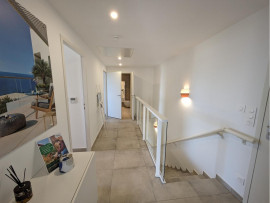 
                                                                                        Vente
                                                                                         Nice Ouest 4 pièces Luxe en Duplex VUE MER