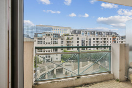 
                                                                                        Vente
                                                                                         Paris Charenton