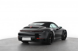 
                                                                                        Voiture
                                                                                         Porsche 992 Carrera 4S Cabriolet - 450 PS - PDK