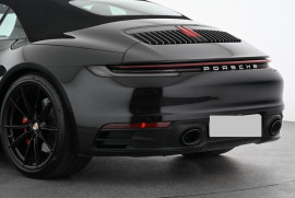 
                                                                                        Voiture
                                                                                         Porsche 992 Carrera 4S Cabriolet - 450 PS - PDK