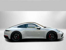 
                                                                                        Voiture
                                                                                         Porsche 992 Carrera 4S Coupé - 450 PS - PDK