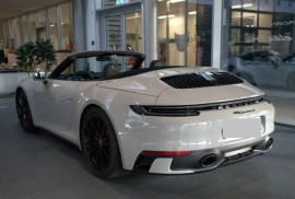 
                                                                                        Voiture
                                                                                         Porsche 992 Carrera S Cabriolet - 450 PS - PDK