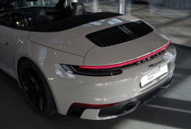 
                                                                                        Voiture
                                                                                         Porsche 992 Carrera S Cabriolet - 450 PS - PDK