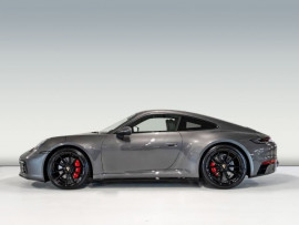 
                                                                                        Voiture
                                                                                         Porsche 992 Carrera S Coupé  (450 PS) - PDK