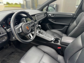 
                                                                                        Voiture
                                                                                         Porsche Macan 2.0 - 245 PS - PDK