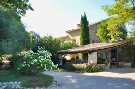 
                                                                                        Vente
                                                                                         PROVENCE MAS 30 HA OLIVERAIE TRUFFIERE