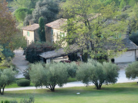 
                                                                                        Vente
                                                                                         PROVENCE MAS 30 HA OLIVERAIE TRUFFIERE