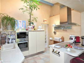 
                                                                                        Vente
                                                                                         ROQUEBRUNE SUR ARGENS