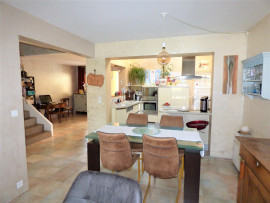 
                                                                                        Vente
                                                                                         ROQUEBRUNE SUR ARGENS