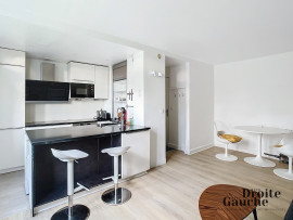 
                                                                                        Vente
                                                                                         SAINT-CLOUD APPARTEMENT QUATRE PIECES