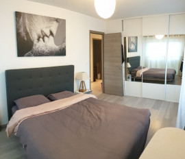 
                                                                                        Vente
                                                                                         Sainte maxime - 3/4 pièces avec studio indépendant