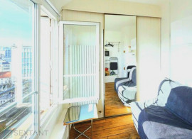 
                                                                                        Vente
                                                                                         Studette, pied à terre idéal à Paris,cours de Vincennes-Nation 75012 Paris