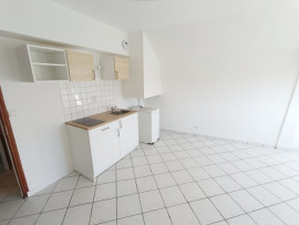 
                                                                                        Location
                                                                                         Studio St Leu 21m2 résidence sécurisée