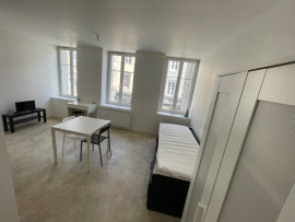 
                                                                                        Location
                                                                                         Studio T1 de 25m2 meublé idéal étudiant