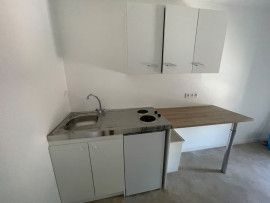 
                                                                                        Location
                                                                                         Studio T1 de 27m2 meublé idéal étudiant