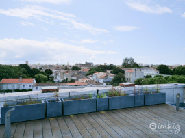 
                                                                                        Vente
                                                                                         Super  appartement T3/T4 avec toit terasse