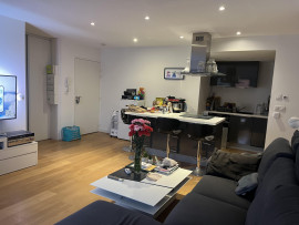 
                                                                                        Vente
                                                                                         Superbe appartement moderne 3 pièces