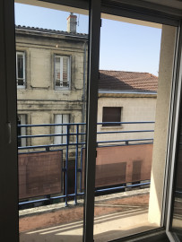 
                                                                                        Location
                                                                                         T1 / 23 m² / Bordeaux / Meublé  / Zone tendue