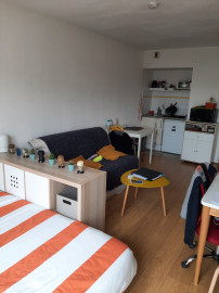 
                                                                                        Location
                                                                                         T1 24m² TALENCE