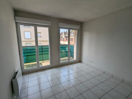 
                                                                                        Location
                                                                                         T2 QUARTIER REMICOURT ST QUENTIN