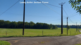 
                                                                                        Vente
                                                                                         Terrain de 15 904 m² dont 1995 m² constructible.