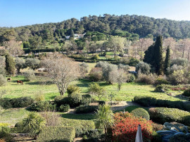 
                                                                                        Vente
                                                                                         Terrain  MOUGINS